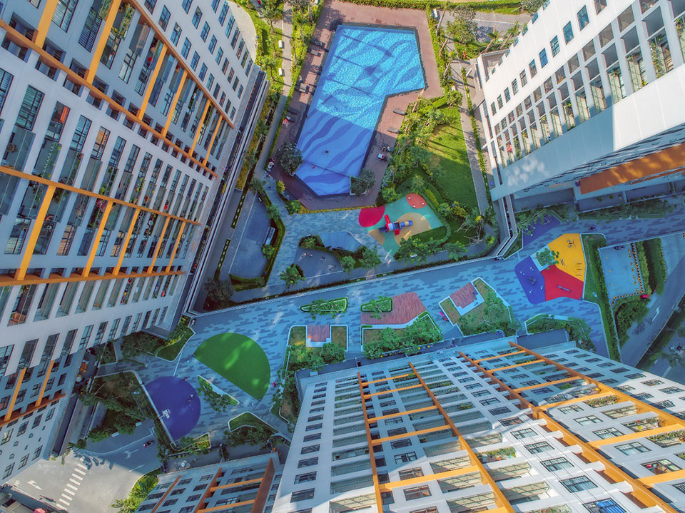 Trong từng khu căn hộ condominium hoặc compound biệt lập, Nam Long bố trí hệ thống tiện ích nội khu dành riêng cho cư dân, gia tăng sự tiện nghi và thoải mái